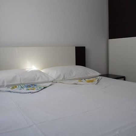 Apartmani Celjak パグ エクステリア 写真