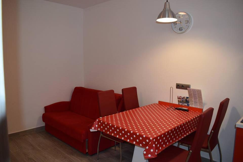 Apartmani Celjak パグ エクステリア 写真