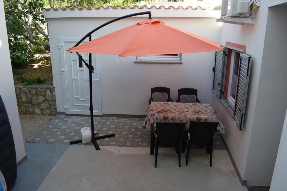 Apartmani Celjak パグ エクステリア 写真